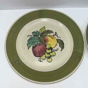 Metlox Poppytrail Vernon Provincial Fruit 10.5 in Dinner Plates Set of 2